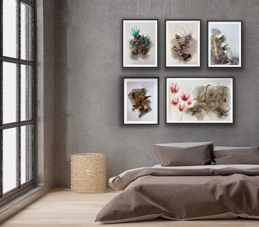 'Dancing in the Shadows I', large alcohol ink painting with flowers. Floral abstract art in black, gold and turquoise. - Aesthetic Alchemy Art
