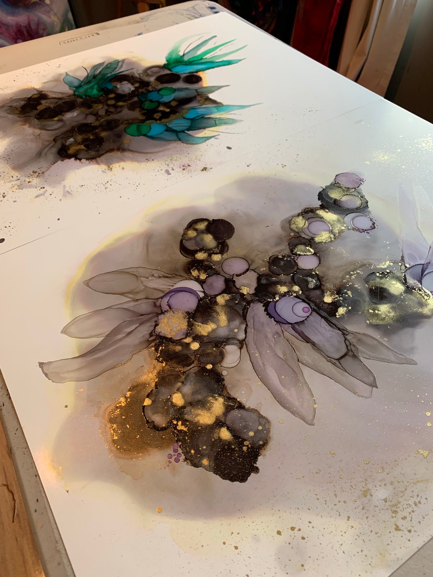 'Dancing in the Shadows II', large alcohol ink painting with flowers. Floral abstract art in black, gold and purple. - Aesthetic Alchemy Art